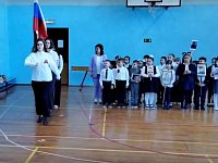 Ученики третьей школы с гордостью приняли участие в акции "Бессмертный полк"