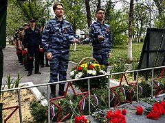 Пронесём сквозь века память о героях