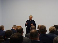 Прорабатывается вопрос включения в депутатский проект по ремонту дворов поселка Светлый