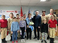 На "Классные встречи" к юнармейцам пришел Почетный гражданин городского округа