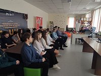 Через тернии к звездам: школьников пригласили на кинолекторий