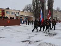 Воины-таманцы принимали поздравления с Днём защитника Отечества