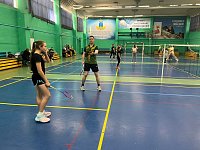 21 команда из Светлого сразилась за победу в областной «Семейной лиге» по бадминтону