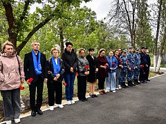 Пронесём сквозь века память о героях