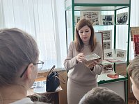 Для пятиклассников провели экскурсию в школьном музее