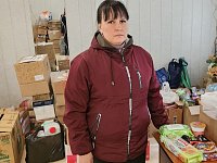 Жители Светлого продолжают приносить посылки для наших защитников