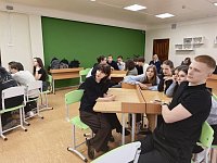 Десятиклассники приняли участие в интеллектуальной игре