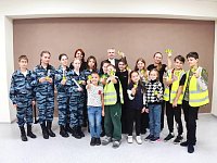 Госавтоинспекция призывает светловцев использовать на своей одежде световозвращающие элементы