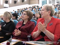 Много тёплых слов, наград, концерт: в Светлом чествовали педагогических работников