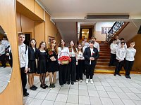 Праздничное настроение в стенах школы: как прошел День 8 Марта