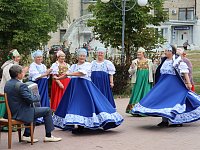 День городка: выставки, концерты творческих коллективов, шахматный турнир и весёлые старты для детей