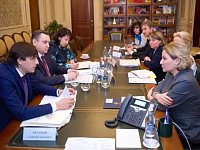 Школьники смогут смотреть спектакли по пройденным произведениям классики 