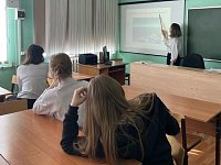 Школьники приняли участие в викторине «Крым и Россия»