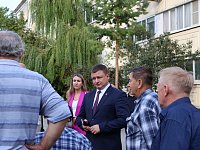 Жители улицы Ленинская обсудили «житейские» вопросы с главой городского округа