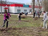 Весенняя уборка Светлого в самом разгаре