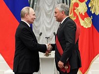 Владимир Путин вручил Вячеславу Володину Орден «За заслуги перед Отечеством» I степени