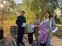 Внимание, дети идут в школу! Сотрудники ГИБДД обращаются к родителям 