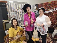 Примите наши поздравления!