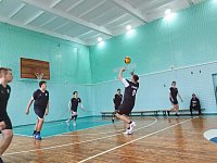 "Лидер" - самая молодая команда в соревнованиях на Кубок главы Татищевского района по волейболу