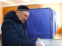 Муфтий Саратовской области проголосовал на выборах президента Российской Федерации
