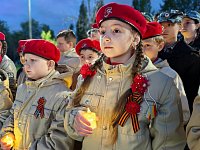 В память о тех, кто подарил стране Победу, светловцы зажгли «Свечу памяти»