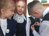 Учеников начальной школы посвятили в «Орлята России»