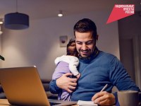 Больше половины жителей страны успешно совмещают семью и карьеру