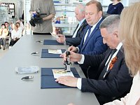 В Саратове прошло памятное гашение почтового блока, выпущенного к 80-летию Победы