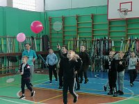 Первоклассники приняли участие в конкурсе «Веселые старты»