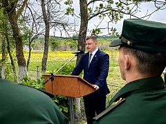 Пронесём сквозь века память о героях