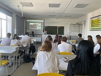 Светловские старшеклассники стали участниками литературной патриотической акции