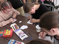 Юные светловцы подготовили сувениры для педагогов и дошкольных работников