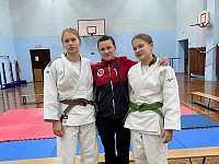 Первоклассникам провели мастер-класс по дзюдо