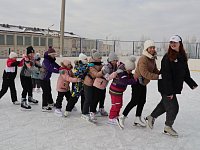 Живи в движении: для любителей катания на коньках провели мастер-класс